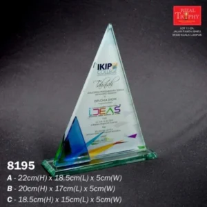CRYSTAL PLAQUE MEDIUM 8195