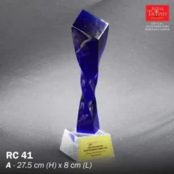 Crystal Trophy Medium RC41