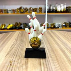 Bowling Trophy Resin RR09